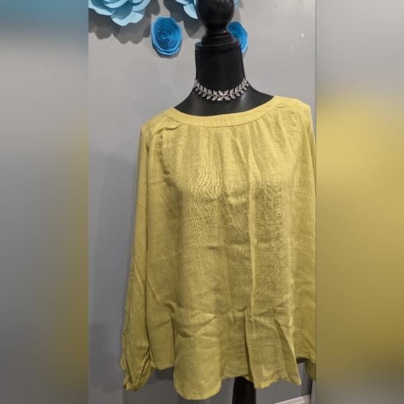 Umgee Chartreuse Linen Blouse - Picture 2 of 5